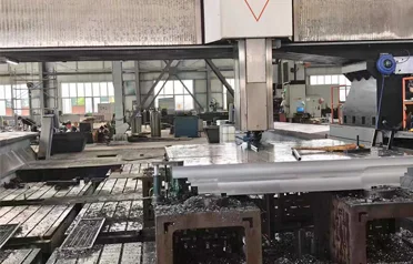 Bagaimana untuk Memilih Pembekal untuk Bahagian Bukan Standard Ketepatan Tinggi? Jentera Tangshan Yuexin Menerima Siasatan Kanada, Memperkasakan Pembuatan Perindustrian Amerika Utara